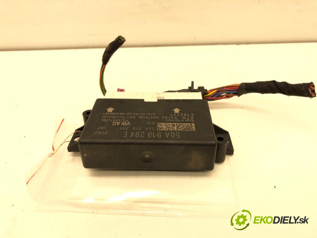 MAN TGE Autobus 2017 - 2022    2.0 TDI 130 kW [177 KM] olej napędowy 2017 - 2022  Modul PDC 5QA919294E (Ostatné)