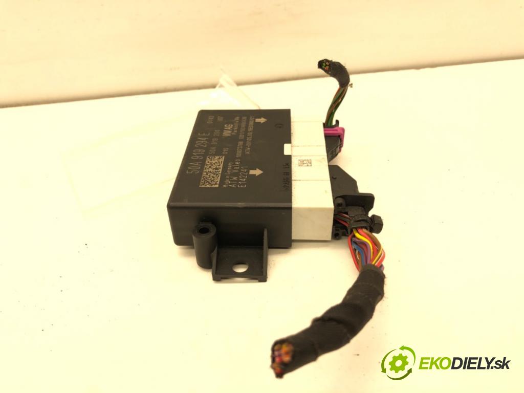 MAN TGE Autobus 2017 - 2022    2.0 TDI 130 kW [177 KM] olej napędowy 2017 - 2022  Modul PDC 5QA919294E (Ostatné)