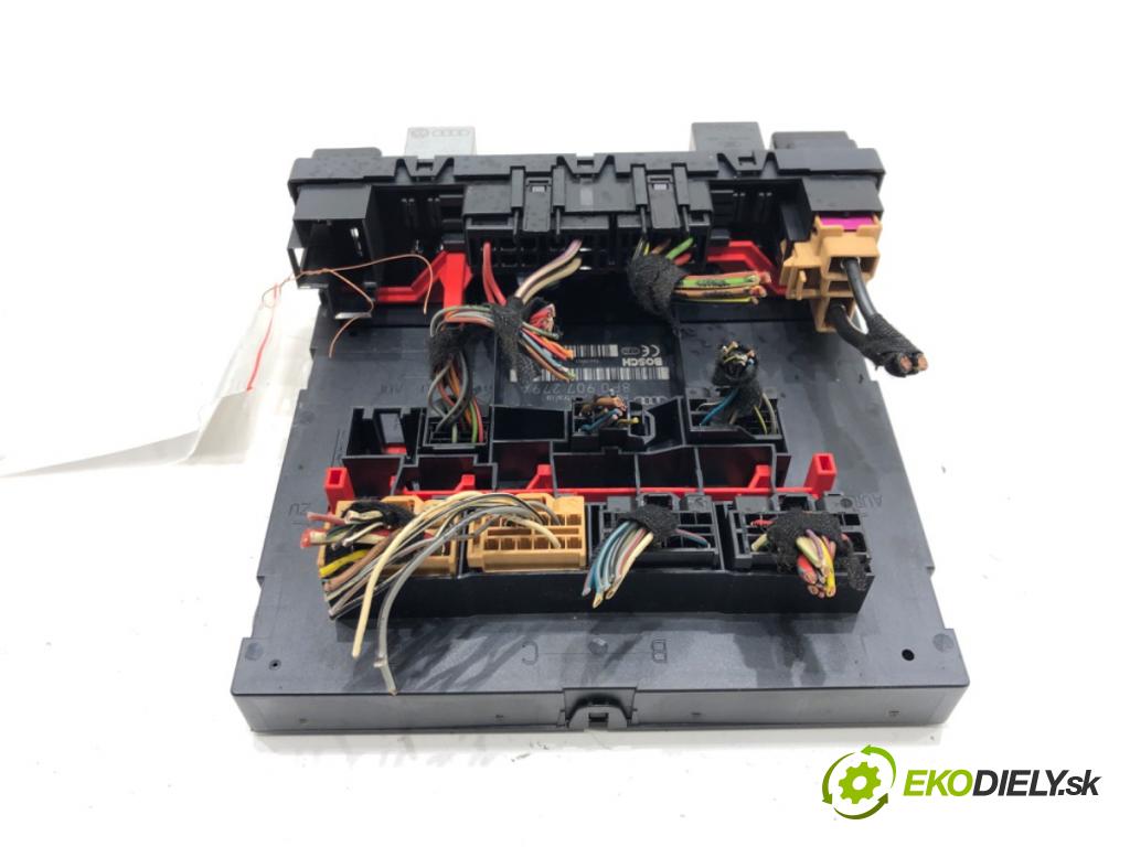 AUDI A3 (8P1) 2003 - 2013    2.0 FSI 110 kW [150 KM] benzyna 2003 - 2008  Modul BORDNETZ 8P0907279A (Ostatné)