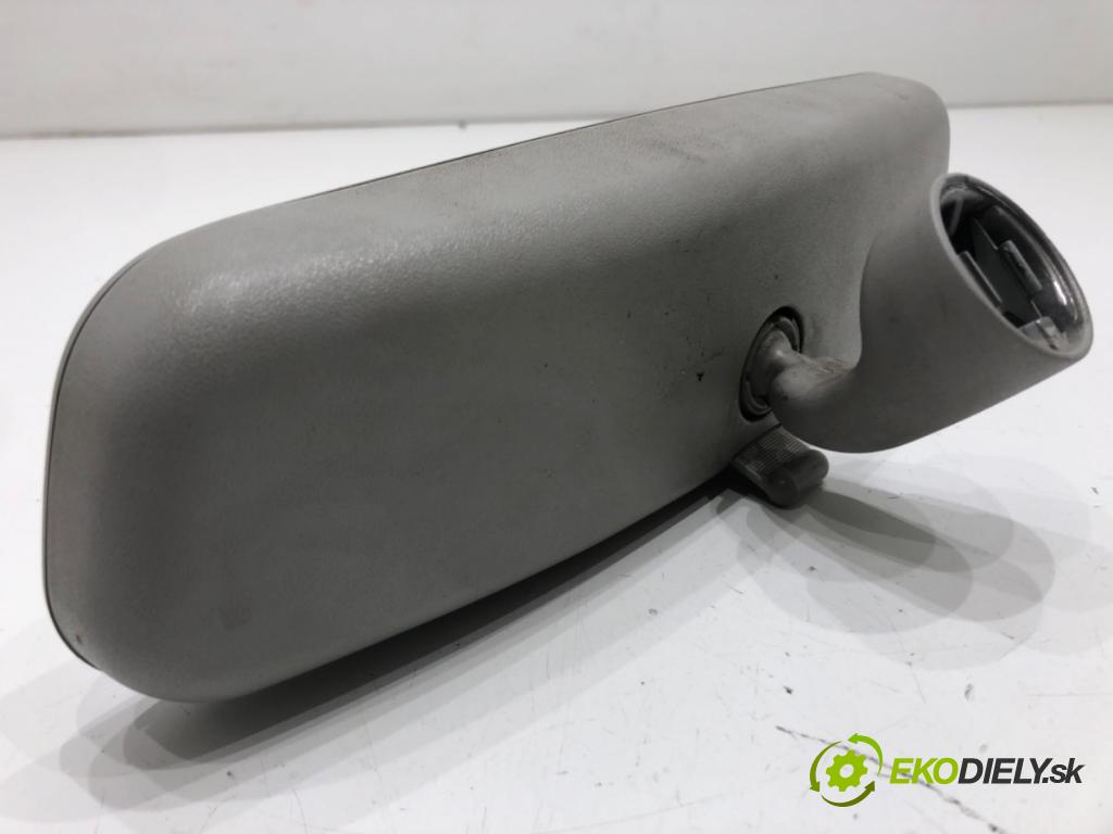 AUDI A3 (8P1) 2003 - 2013    2.0 FSI 110 kW [150 KM] benzyna 2003 - 2008  zpětné zrcátko vnitřní  (Světla vnitřní)