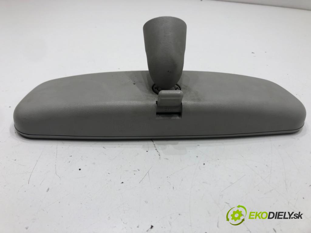 AUDI A3 (8P1) 2003 - 2013    2.0 FSI 110 kW [150 KM] benzyna 2003 - 2008  zpětné zrcátko vnitřní  (Světla vnitřní)