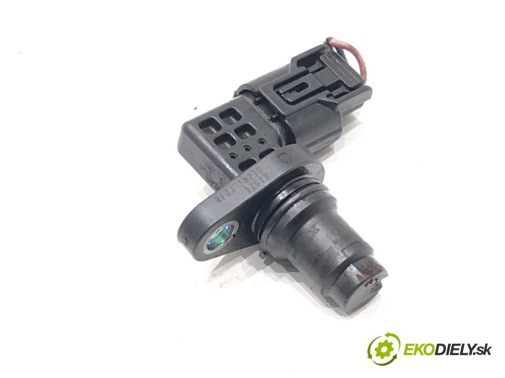 MAZDA 5 (CR19) 2005 - 2010    2.0 CD (CR19) 81 kW [110 KM] olej napędowy 2005 - 2010  snímač pozice vačkového hřídele RF7J18230 (Snímače polohy kliky, vačky)