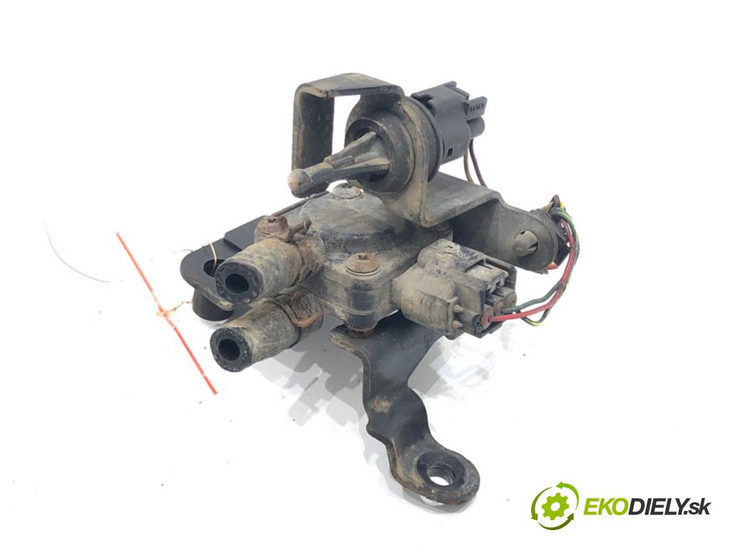 MAZDA 5 (CR19) 2005 - 2010    2.0 CD (CR19) 81 kW [110 KM] olej napędowy 2005 - 2010  snímač tlaku spalín DPF RF7N182B5