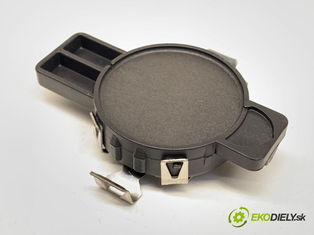 VW TRANSPORTER / CARAVELLE VI Autobus (SGB, SGJ, SHB, SHJ) 2015 - 2022    2.0 TDI 110 kW [150 KM] olej napędowy 2015 - 2022  Snímač dažďa 8V0907613 (Snímače dažďa)