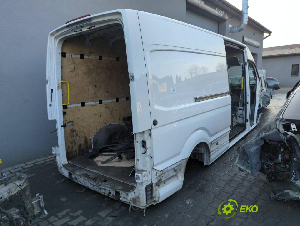 MAN TGE Autobus 2017 - 2022    2.0 TDI 130 kW [177 KM] olej napędowy 2017 - 2022  KAROSERIA ČTVRŤÁK blatník zadní část levý pravý práh střecha PODŁUŻNICA levý pravý 