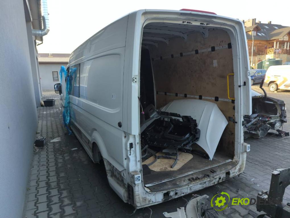 MAN TGE Autobus 2017 - 2022    2.0 TDI 130 kW [177 KM] olej napędowy 2017 - 2022  KAROSERIA ČTVRŤÁK blatník zadní část levý pravý práh střecha PODŁUŻNICA levý pravý