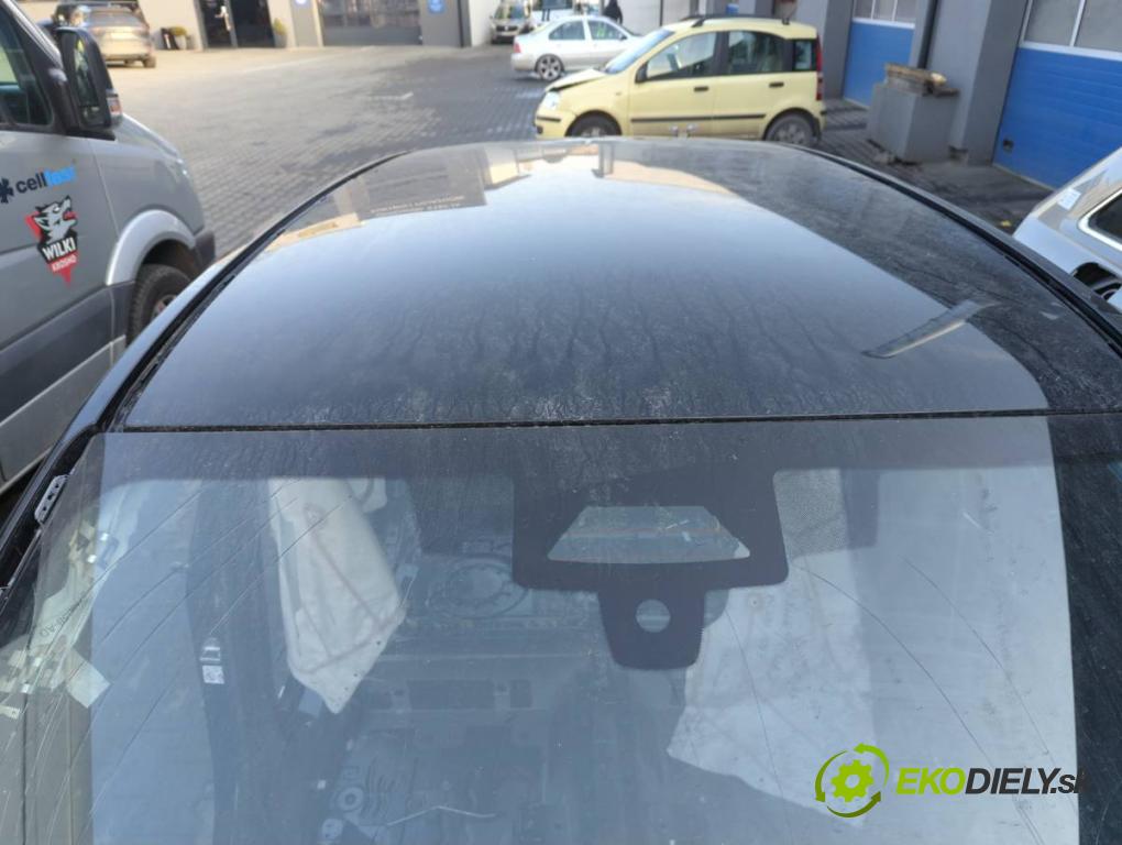 BMW X1 (U11) 2022-2025    s-drive 2.0i 115kW [156KM] BENZYNA  KAROSERIA ČTVRŤÁK blatník zadní část levý pravý práh střecha PODŁUŻNICA levý pravý