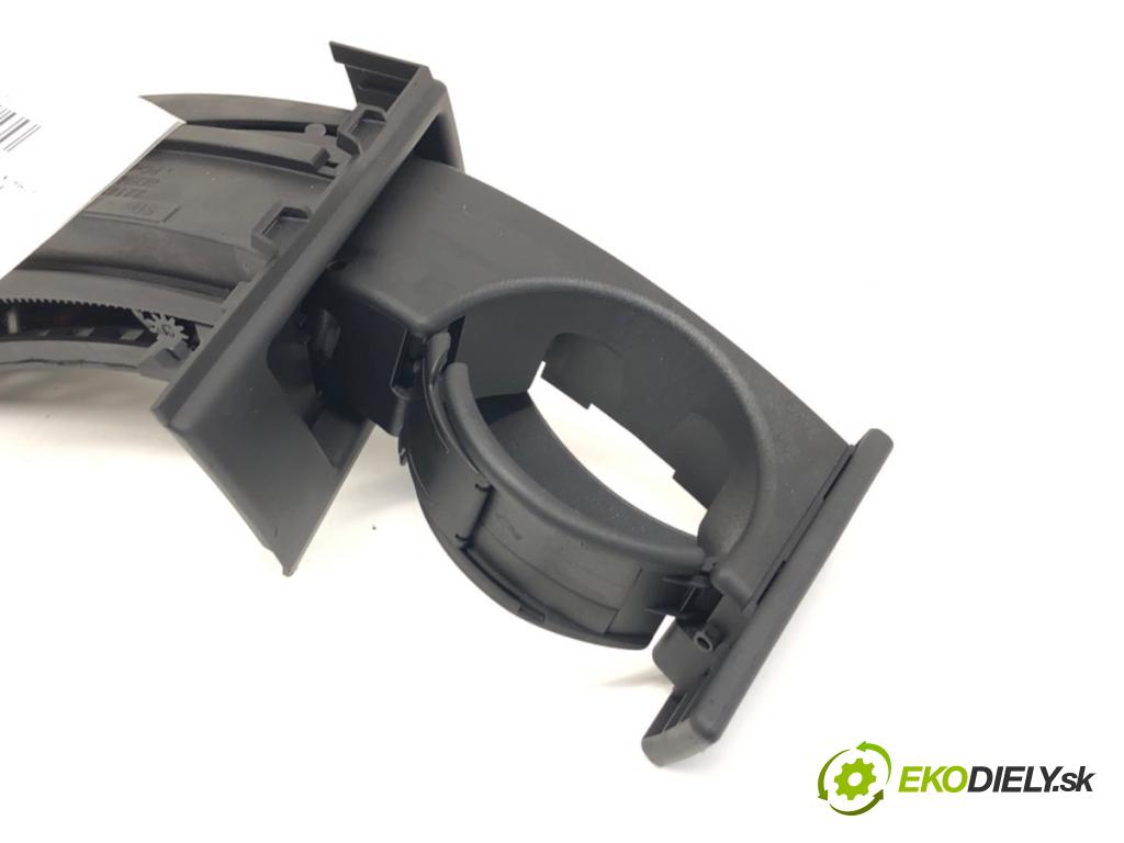 BMW X3 (E83) 2003 - 2011    3.0 sd 210 kW [286 KM] olej napędowy 2006 - 2008  Držiak na nápoje 1216388 (Úchyt, držiak na nápoje)