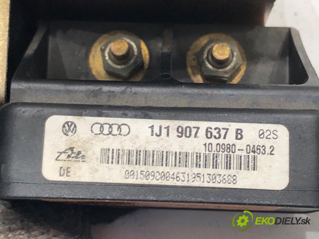 AUDI A3 (8L1) 1996 - 2006    1.9 TDI 96 kW [130 KM] olej napędowy 2000 - 2003  snímač ESP 1J0907657B