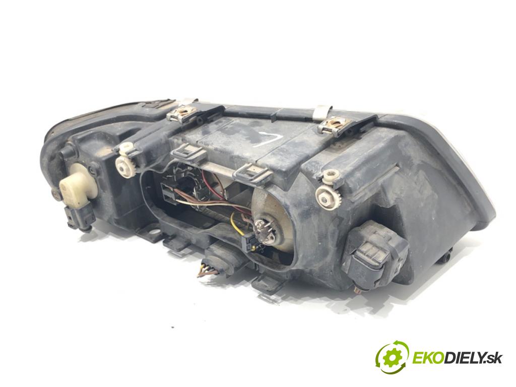 AUDI A3 (8L1) 1996 - 2006    1.9 TDI 96 kW [130 KM] olej napędowy 2000 - 2003  světlomet levý přední část
