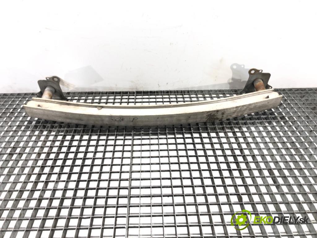 AUDI A3 (8L1) 1996 - 2006    1.9 TDI 96 kW [130 KM] olej napędowy 2000 - 2003  výztuha nárazníka přední část  (Výztuhy přední)