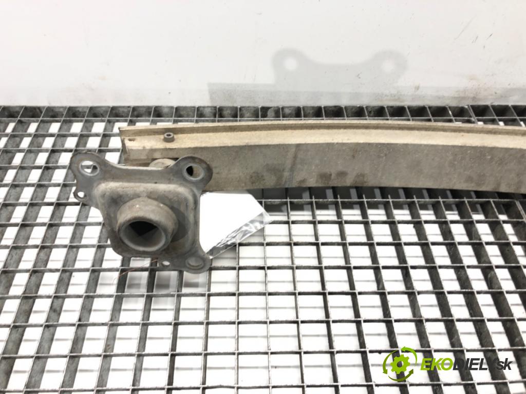 AUDI A3 (8L1) 1996 - 2006    1.9 TDI 96 kW [130 KM] olej napędowy 2000 - 2003  výztuha nárazníka přední část  (Výztuhy přední)