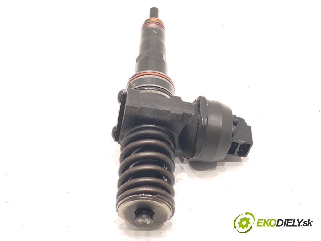 AUDI A3 (8L1) 1996 - 2006    1.9 TDI 96 kW [130 KM] olej napędowy 2000 - 2003  Vstrekovač 038130073AL (Vstrekovače)