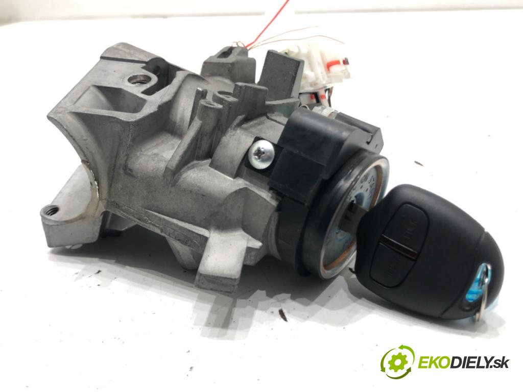 MITSUBISHI MIRAGE / SPACE STAR VI liftback (A0_A) 2012 - 2022    1.0 (A05A) 52 kW [71 KM] benzyna 2012 - 2022  spinačka SL-M15 (Spínacie skrinky a kľúče)