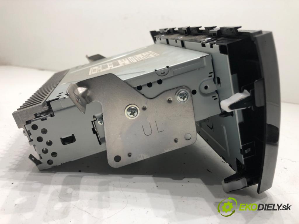 MITSUBISHI MIRAGE / SPACE STAR VI liftback (A0_A) 2012 - 2022    1.0 (A05A) 52 kW [71 KM] benzyna 2012 - 2022  RADIO 8701A358 (Audio zariadenia)