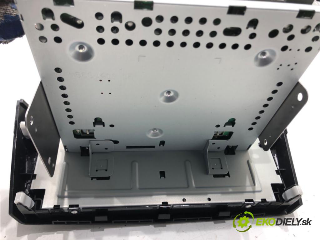 MITSUBISHI MIRAGE / SPACE STAR VI liftback (A0_A) 2012 - 2022    1.0 (A05A) 52 kW [71 KM] benzyna 2012 - 2022  RADIO 8701A358 (Audio zariadenia)