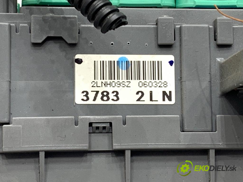 HONDA CIVIC VIII Hatchback (FN, FK) 2005 - 2022    1.8 (FN1, FK2) 103 kW [140 KM] benzyna 2005 - 2022  modul BSI 3783-2LN (Pojistkové skříňky)