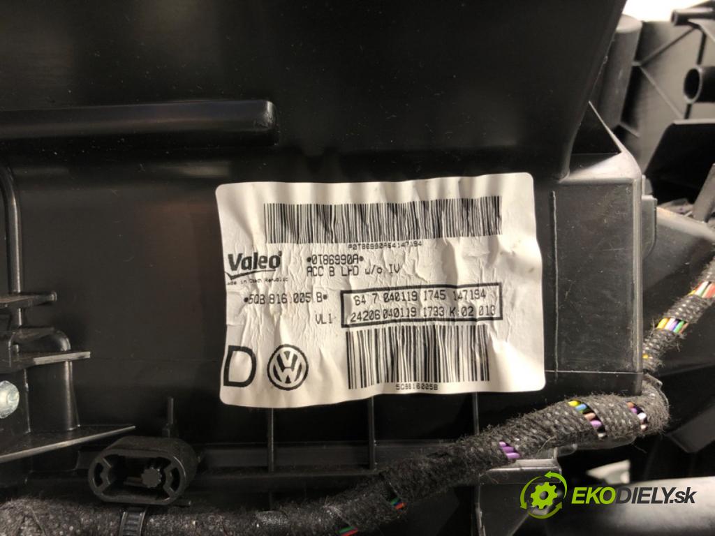 VW TIGUAN ALLSPACE (BW2, BJ2) 2017 - 2022    2.0 TSI 4motion 140 kW [190 KM] benzyna 2018 - 2022  topné těleso radiátor topení komplet KOMBAJN 5QB816005B (Radiátory topení)