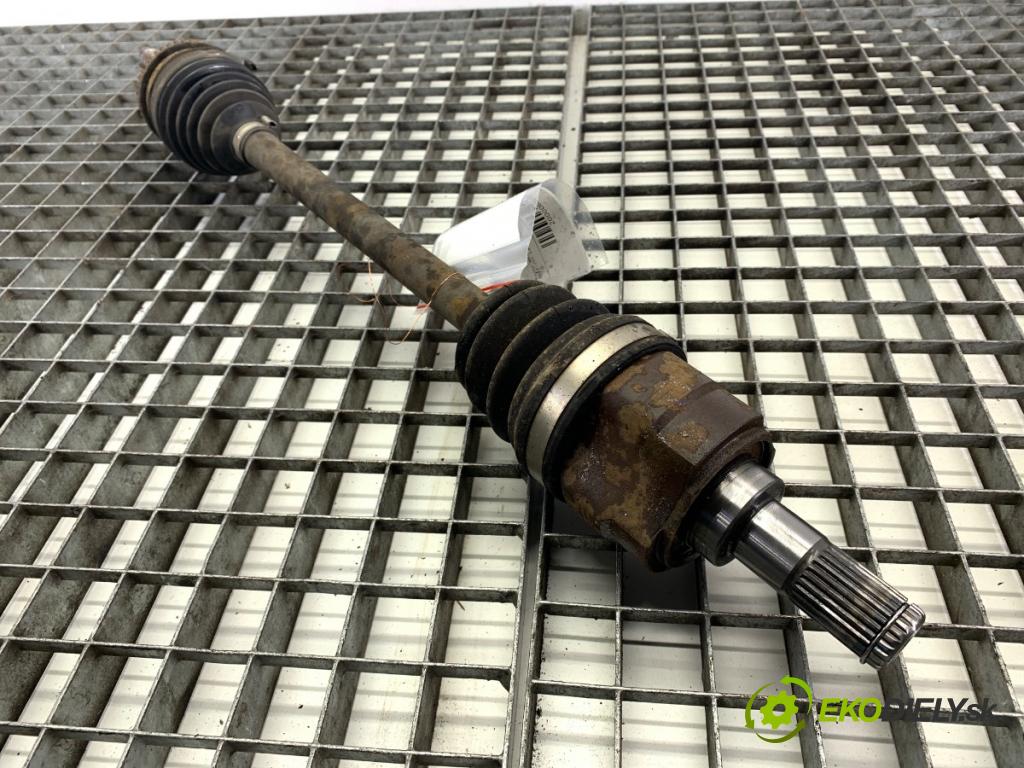 HYUNDAI ELANTRA V sedan 2011 97 kW 1.6 1591 Poloos ľavy predný