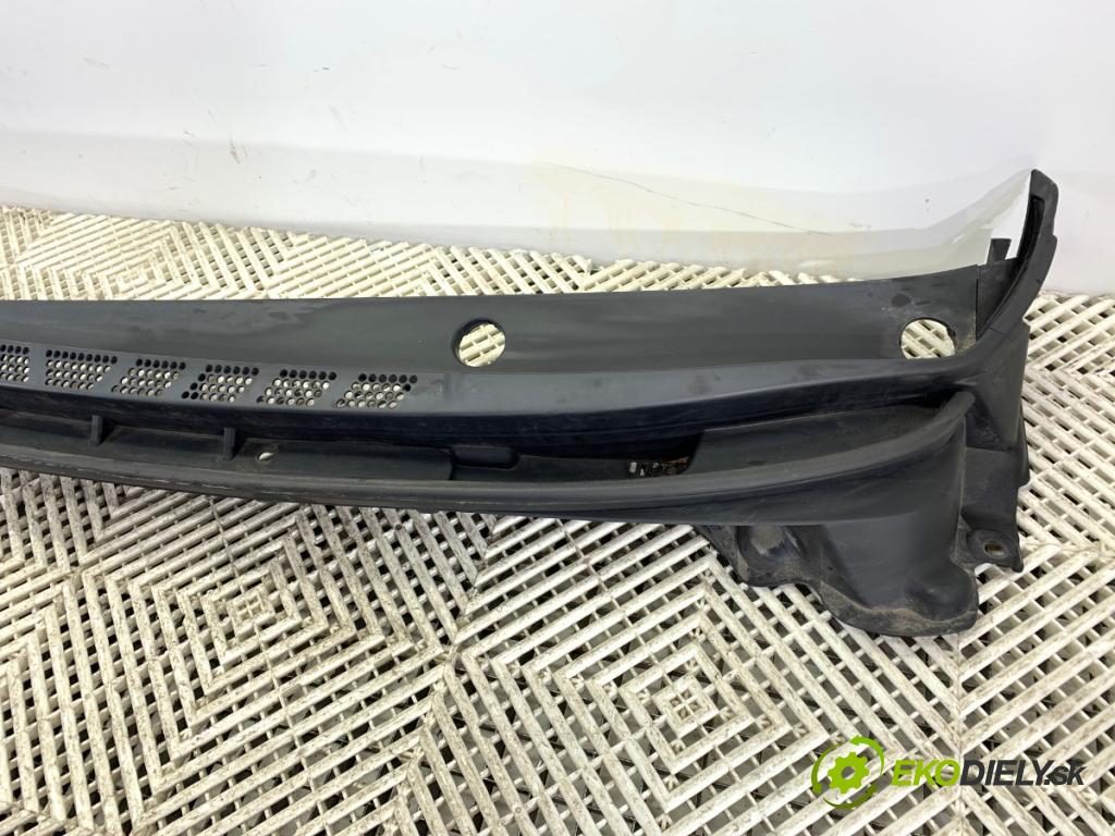 HYUNDAI ELANTRA V sedan (MD, UD) 2010 - 2022    1.6 97 kW [132 KM] benzyna 2011 - 2015  Torpédo, plast pod čelné okno 86150-3X000 (Torpéda)