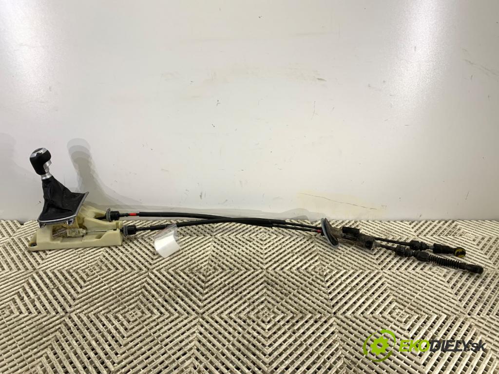 HYUNDAI ELANTRA V sedan (MD, UD) 2010 - 2022    1.6 97 kW [132 KM] benzyna 2011 - 2015  Kulisa  (Rýchlostná páka (kulisa))