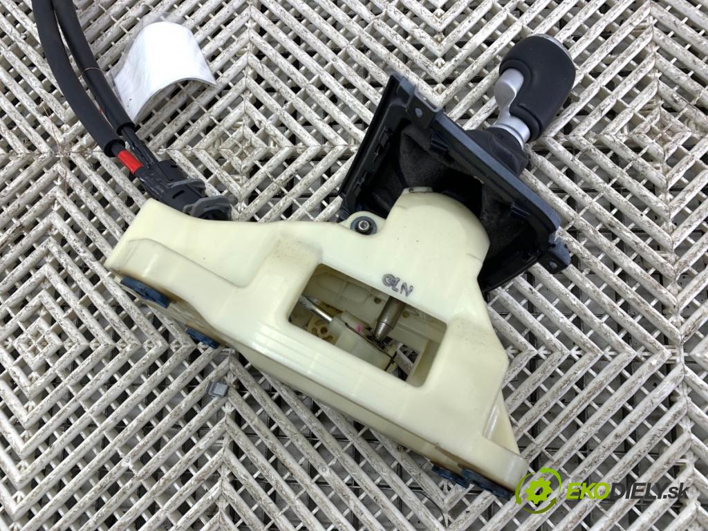 HYUNDAI ELANTRA V sedan (MD, UD) 2010 - 2022    1.6 97 kW [132 KM] benzyna 2011 - 2015  Kulisa  (Rýchlostná páka (kulisa))