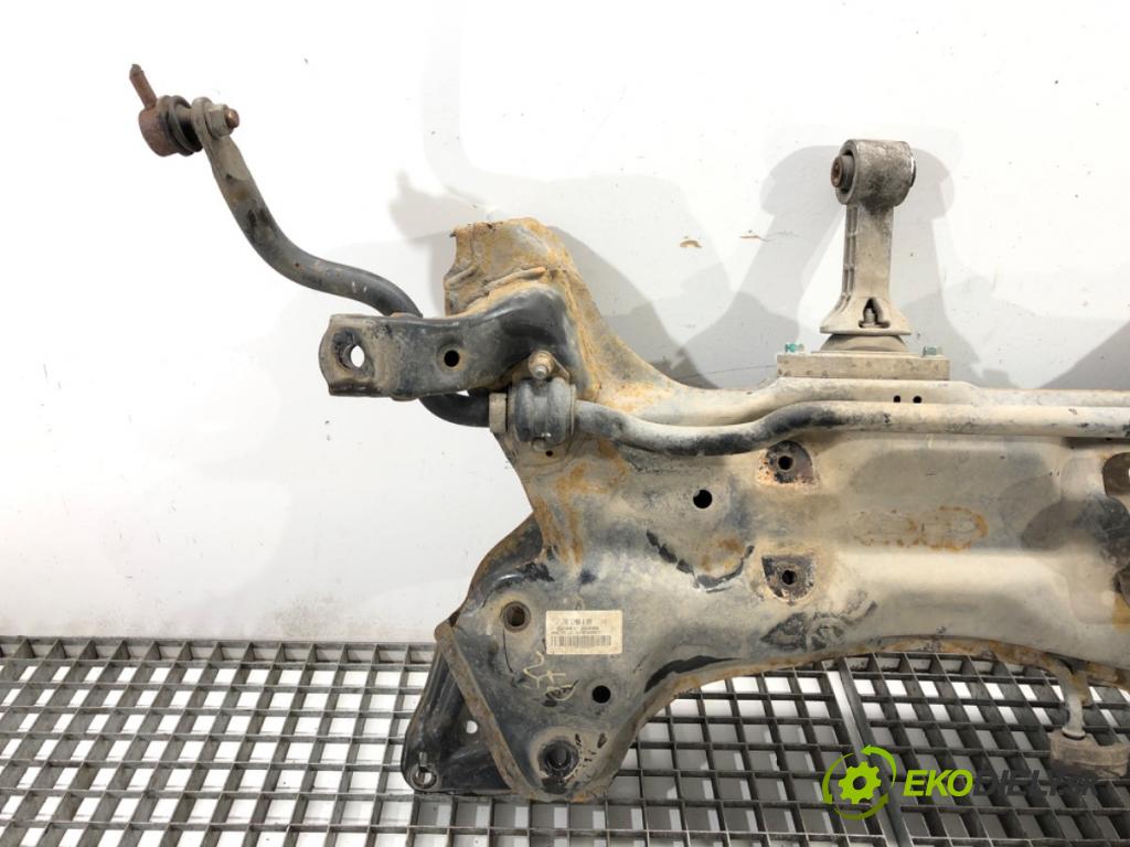 HYUNDAI ELANTRA V sedan 2011 97 kW 1.6 1591 výztuha pod motor 62401-3X000 (Výztuhy přední)