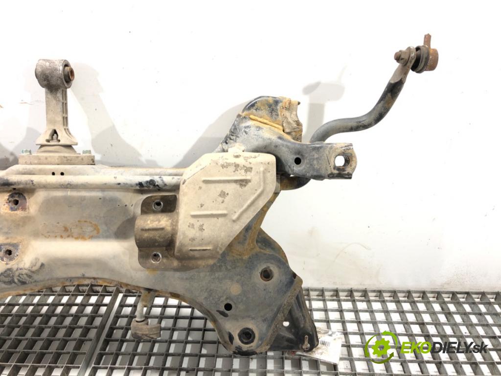 HYUNDAI ELANTRA V sedan 2011 97 kW 1.6 1591 výztuha pod motor 62401-3X000 (Výztuhy přední)