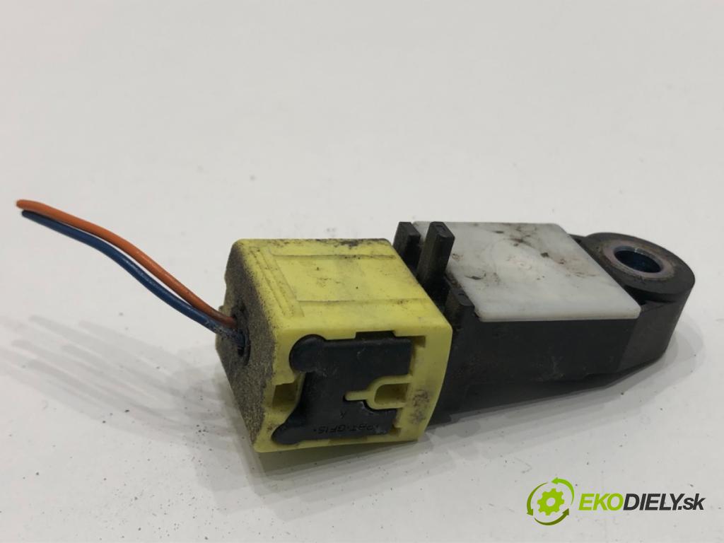 HYUNDAI ELANTRA V sedan (MD, UD) 2010 - 2022    1.6 97 kW [132 KM] benzyna 2011 - 2015  Snímač nárazu 95930-3X100 (Snímač nárazu)