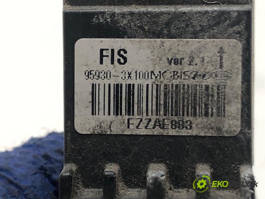 HYUNDAI ELANTRA V sedan (MD, UD) 2010 - 2022    1.6 97 kW [132 KM] benzyna 2011 - 2015  Snímač nárazu 95930-3X100 (Snímač nárazu)