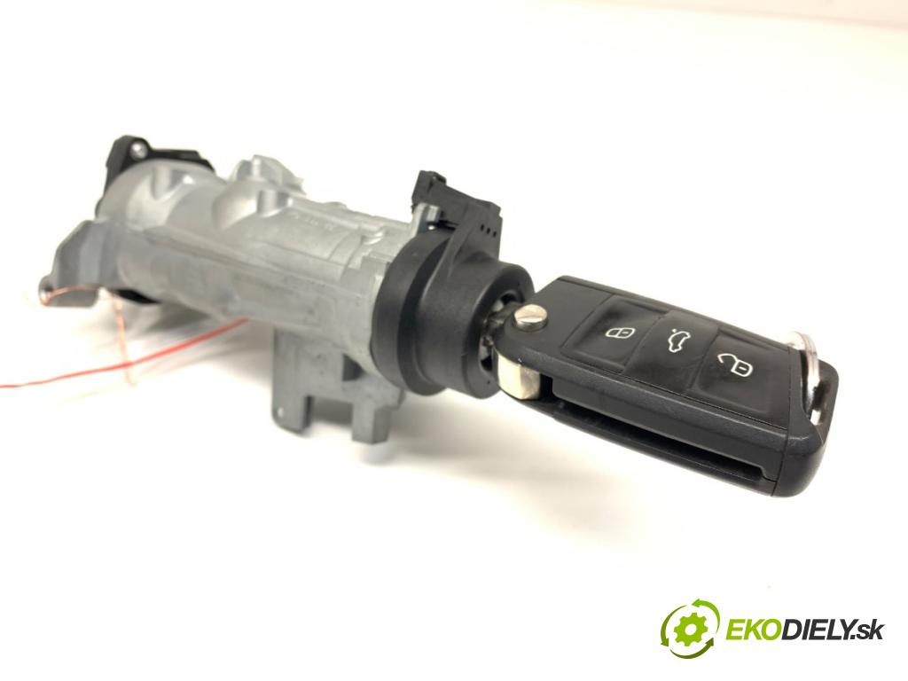 SKODA OCTAVIA III Combi (5E5, 5E6) 2012 - 2022    1.6 TDI 85 kW [115 KM] olej napędowy 2017 - 2022  spinačka 5Q1905865A (Spínacie skrinky a kľúče)