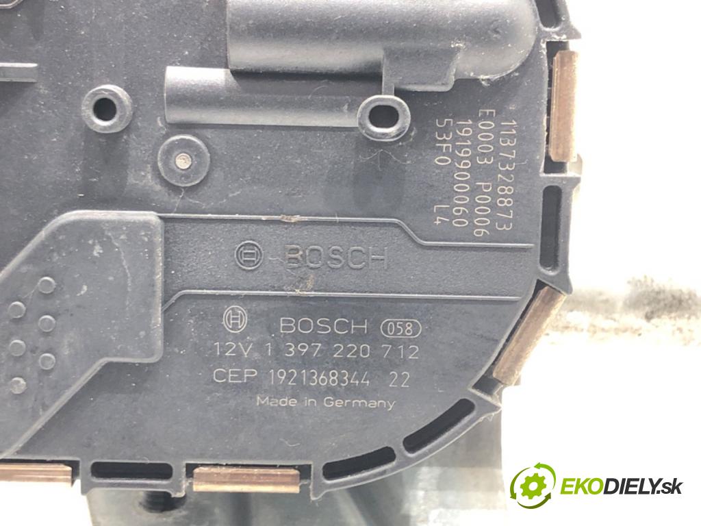 SKODA OCTAVIA III Combi (5E5, 5E6) 2012 - 2022    1.6 TDI 85 kW [115 KM] olej napędowy 2017 - 2022  Mechanizmus stieračov predný 5E1955023B (Motorčeky stieračov predné)