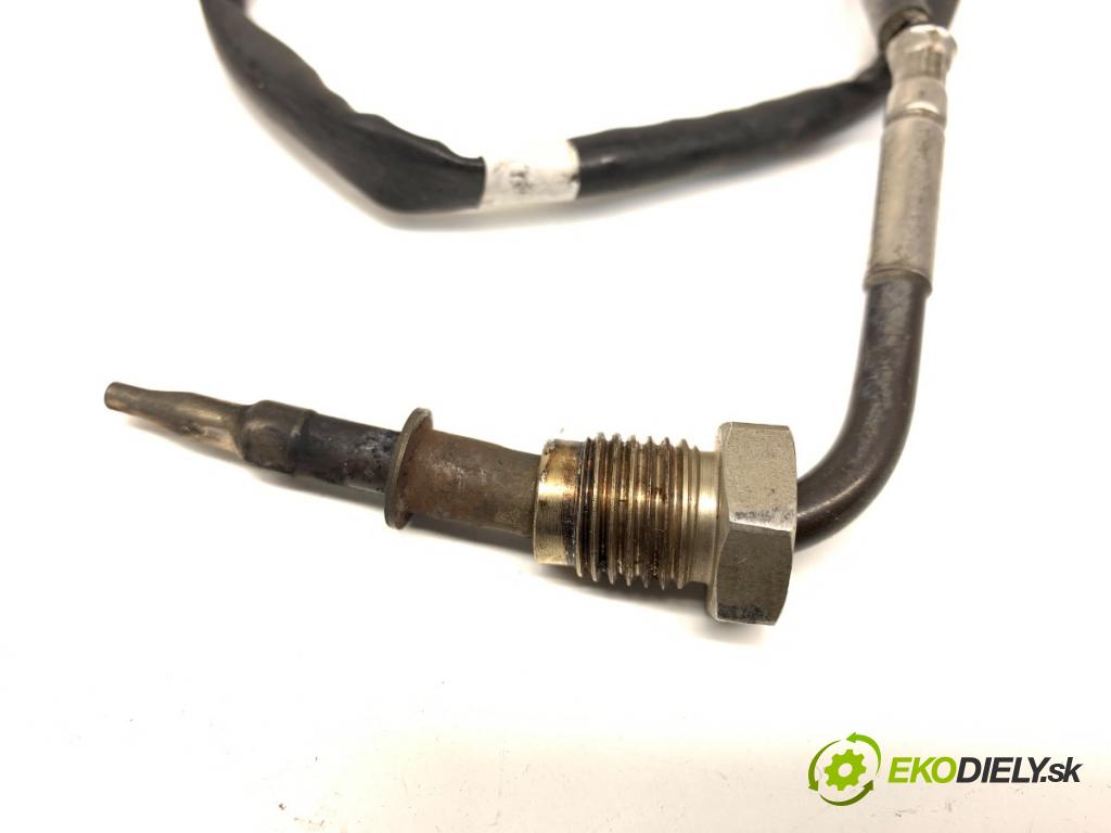 SKODA OCTAVIA III Combi (5E5, 5E6) 2012 - 2022    1.6 TDI 85 kW [115 KM] olej napędowy 2017 - 2022  Snímač teploty spalín 04L906088DH (Snímače)