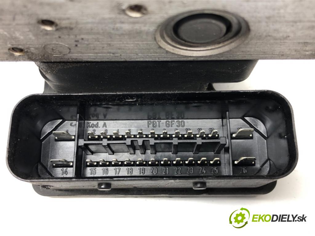 FORD FIESTA V (JH_, JD_) 2001 - 2014    1.3 51 kW [69 KM] benzyna 2001 - 2008  Pumpa ABS 4561-2M110-CC (Pumpa ABS)