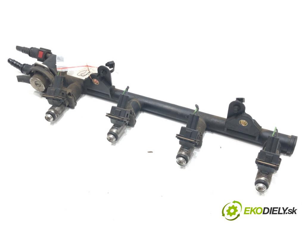 FORD FIESTA V (JH_, JD_) 2001 - 2014    1.3 51 kW [69 KM] benzyna 2001 - 2008  Lišta vstrekovacia 2NIU-9D280-CA (Vstrekovacia lišta)