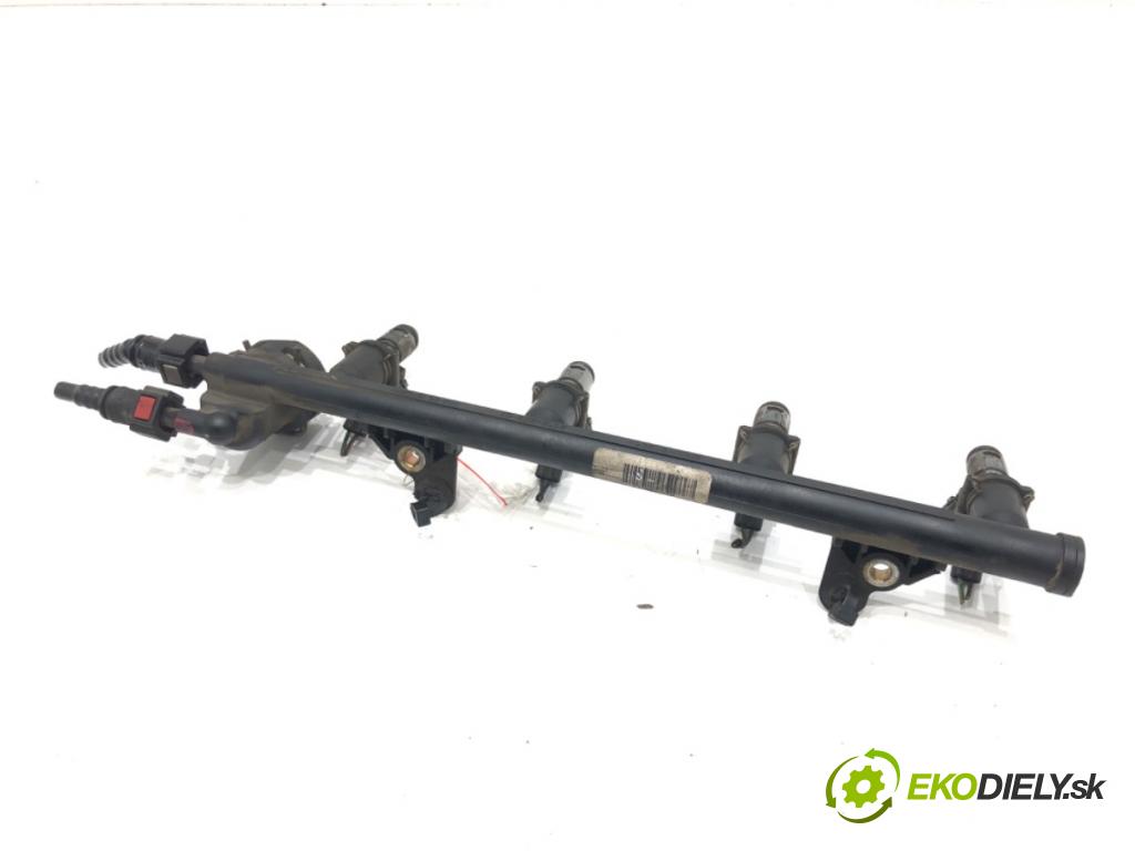 FORD FIESTA V (JH_, JD_) 2001 - 2014    1.3 51 kW [69 KM] benzyna 2001 - 2008  Lišta vstrekovacia 2NIU-9D280-CA (Vstrekovacia lišta)