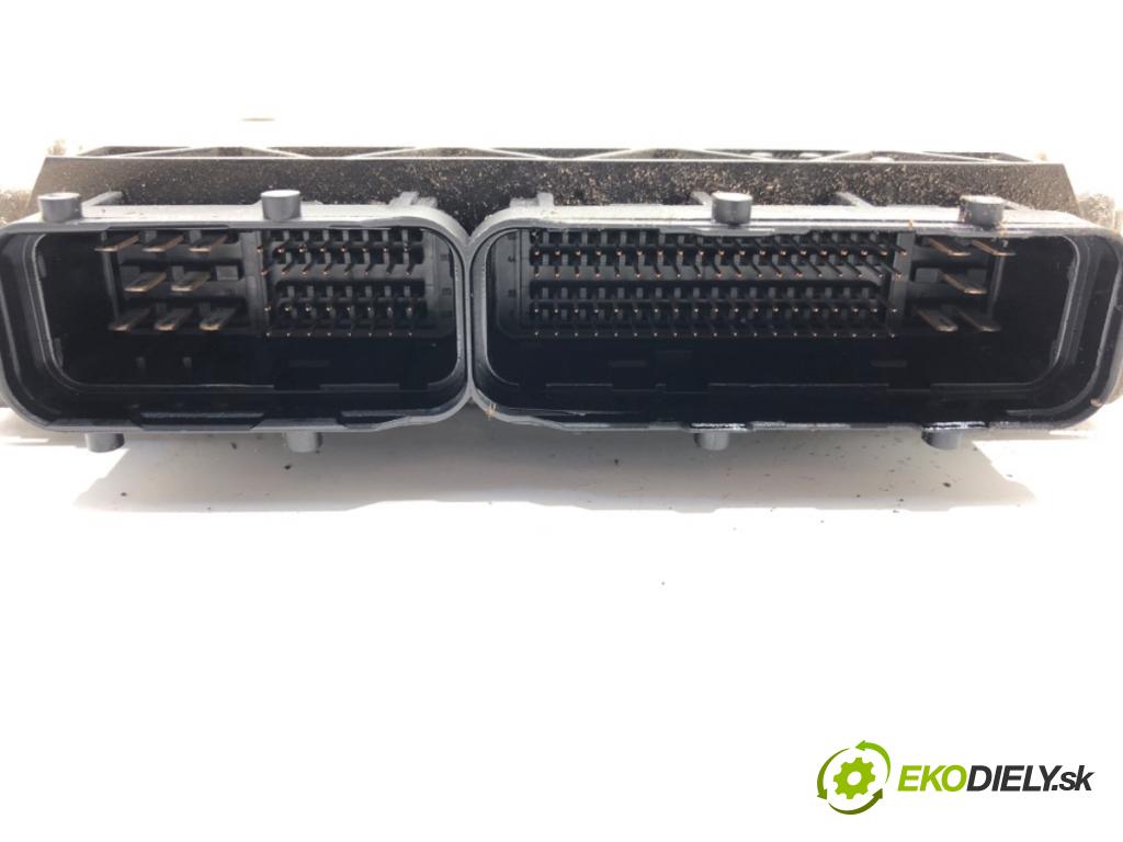 TOYOTA AURIS (_E15_) 2006 - 2012    1.4 D-4D (NDE150_) 66 kW [90 KM] olej napędowy 2007 - 2012  riadiaca jednotka Motor 89661-02E10 (Riadiace jednotky)