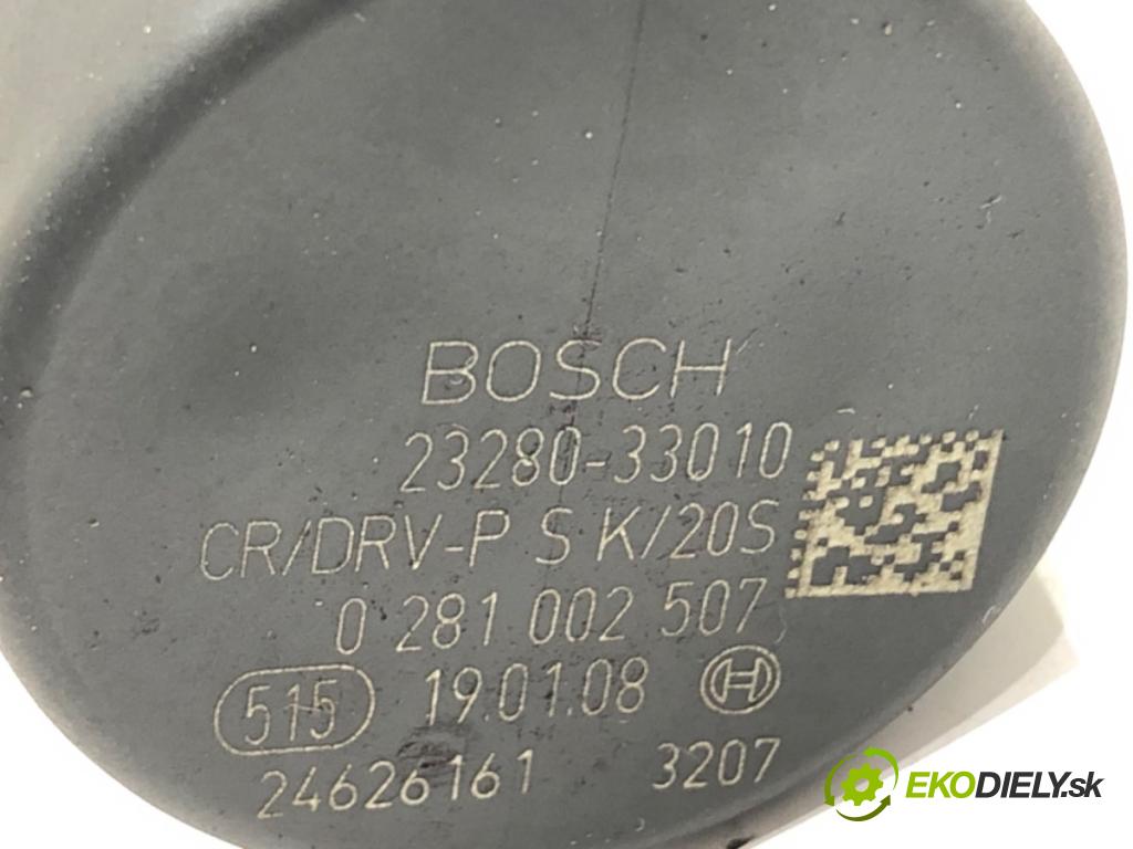 TOYOTA AURIS (_E15_) 2006 - 2012    1.4 D-4D (NDE150_) 66 kW [90 KM] olej napędowy 2007 - 2012  Snímač tlaku paliva 23280-33010 (Snímače)