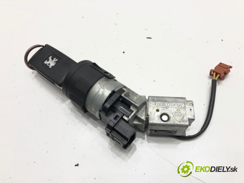 PEUGEOT 807 (EB_) 2002 - 2022    2.0 HDI 100 kW [136 KM] olej napędowy 2006 - 2022  spinačka 36410600 (Spínacie skrinky a kľúče)