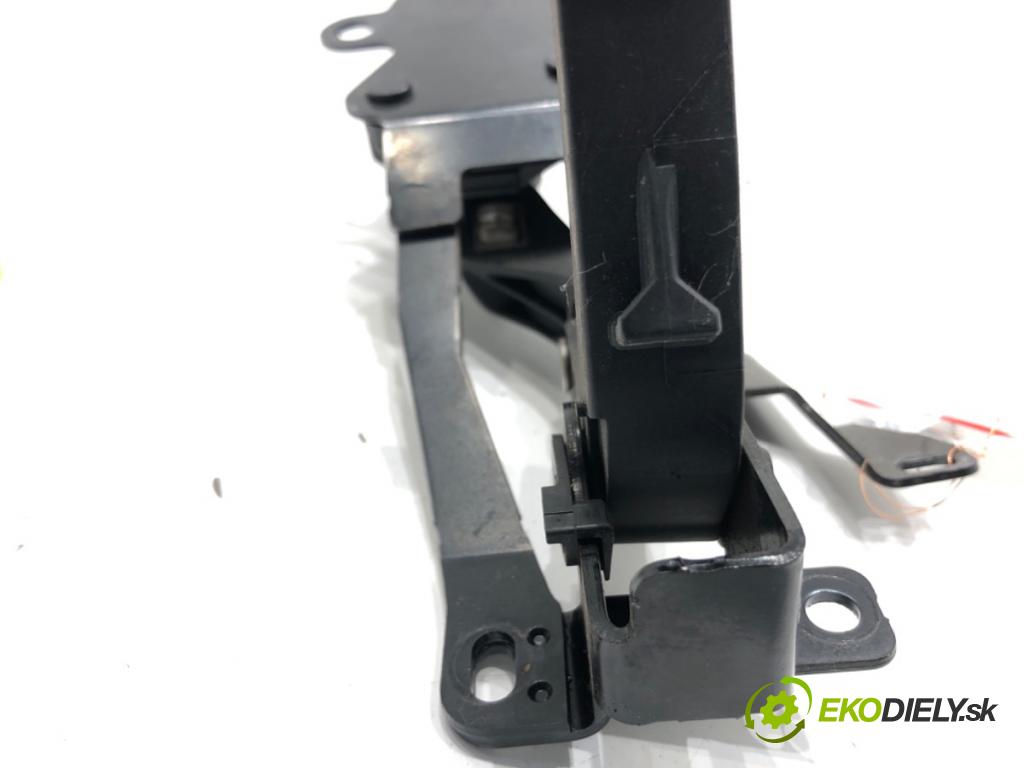 PEUGEOT 807 (EB_) 2002 - 2022    2.0 HDI 100 kW [136 KM] olej napędowy 2006 - 2022  Potenciometer plynu 6PV009949 (Pedále)