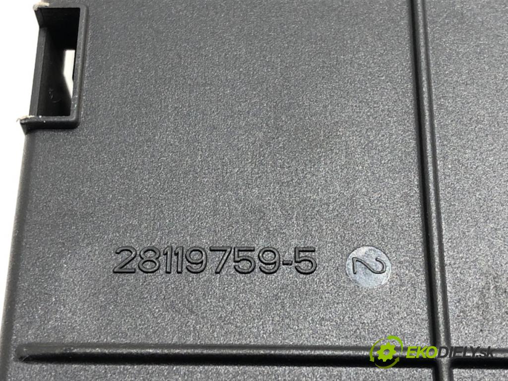 PEUGEOT 807 (EB_) 2002 - 2022    2.0 HDI 100 kW [136 KM] olej napędowy 2006 - 2022  modul BSI 28119759-5 (Pojistkové skříňky)