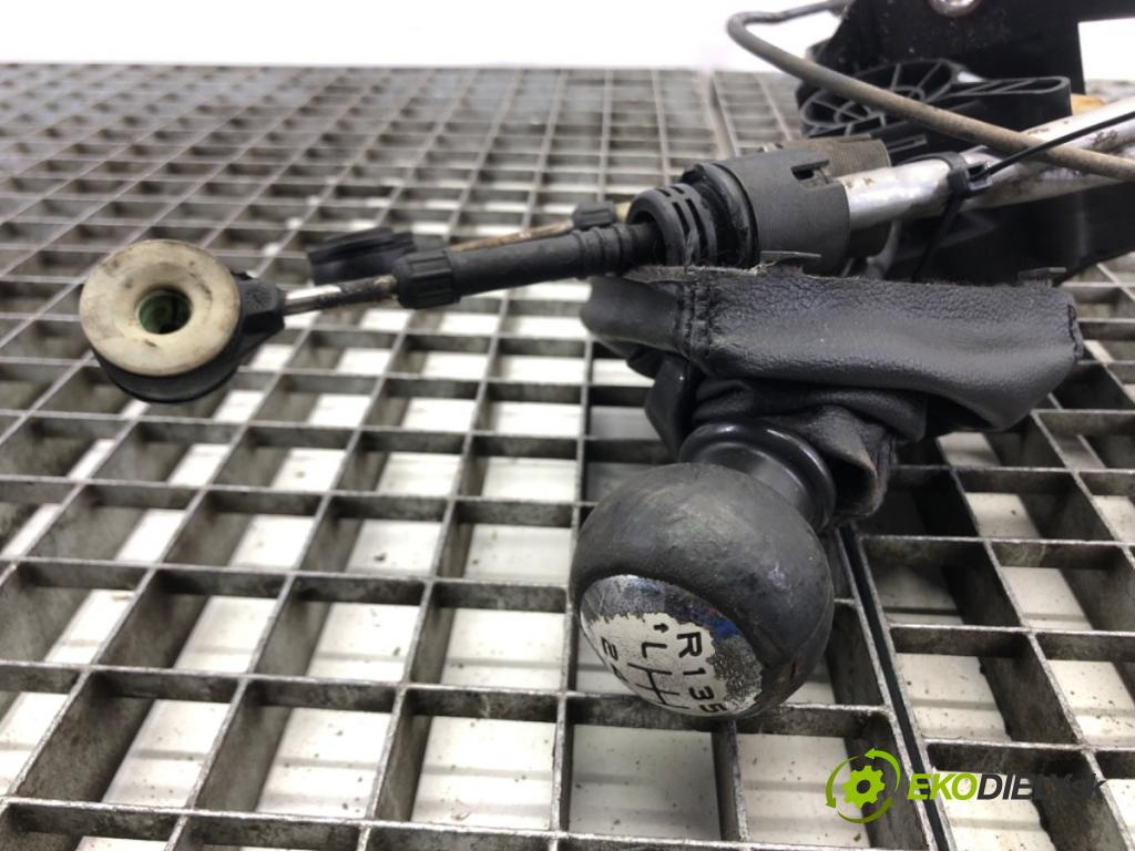 PEUGEOT 807 (EB_) 2002 - 2022    2.0 HDI 100 kW [136 KM] olej napędowy 2006 - 2022  Kulisa  (Rýchlostná páka (kulisa))