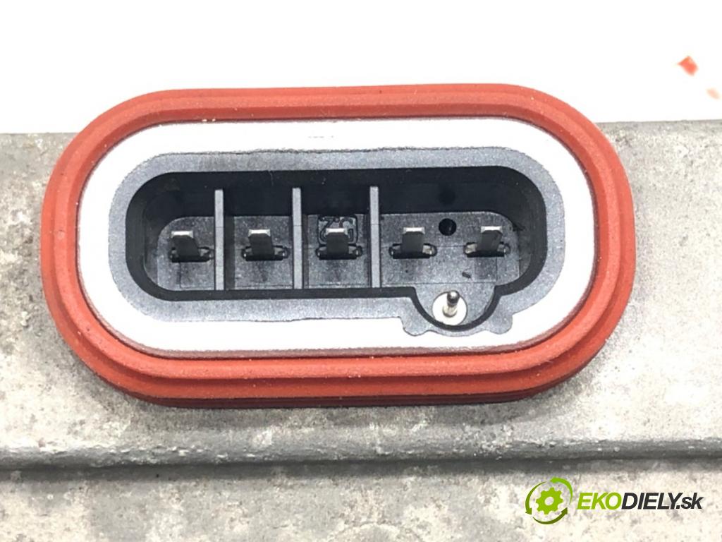 AUDI A6 C6 (4F2) 2004 - 2011    2.4 130 kW [177 KM] benzyna 2004 - 2008  Menič XENON 5DV008290 (Riadiace jednotky xenónu)