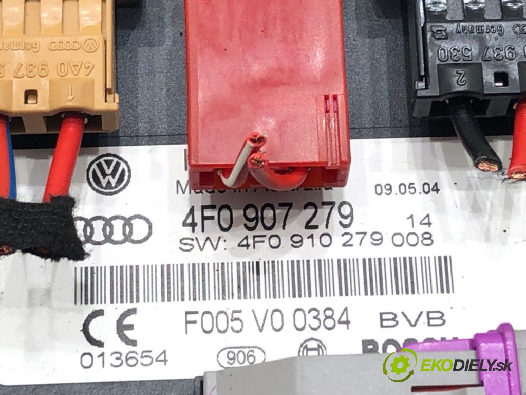 AUDI A6 C6 (4F2) 2004 - 2011    2.4 130 kW [177 KM] benzyna 2004 - 2008  Modul svetiel 4F0907279 (Ostatné)