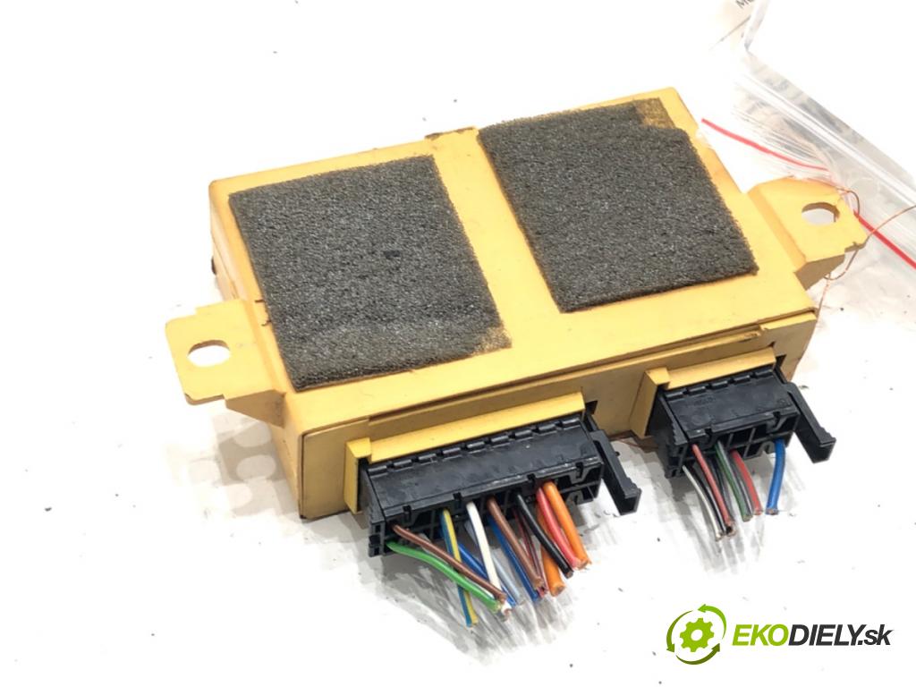 AUDI A6 C6 (4F2) 2004 - 2011    2.4 130 kW [177 KM] benzyna 2004 - 2008  Modul ťažného oka  (Ostatné)