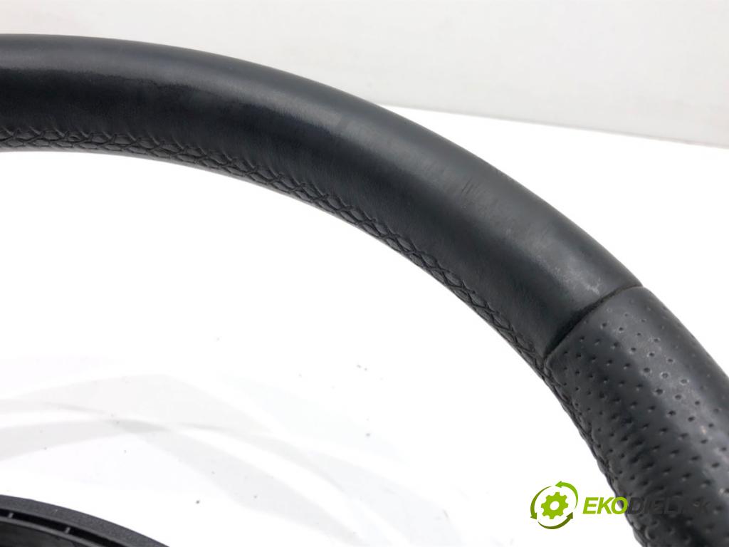 AUDI A6 C6 (4F2) 2004 - 2011    2.4 130 kW [177 KM] benzyna 2004 - 2008  Volant 4F0419091H (Volant)