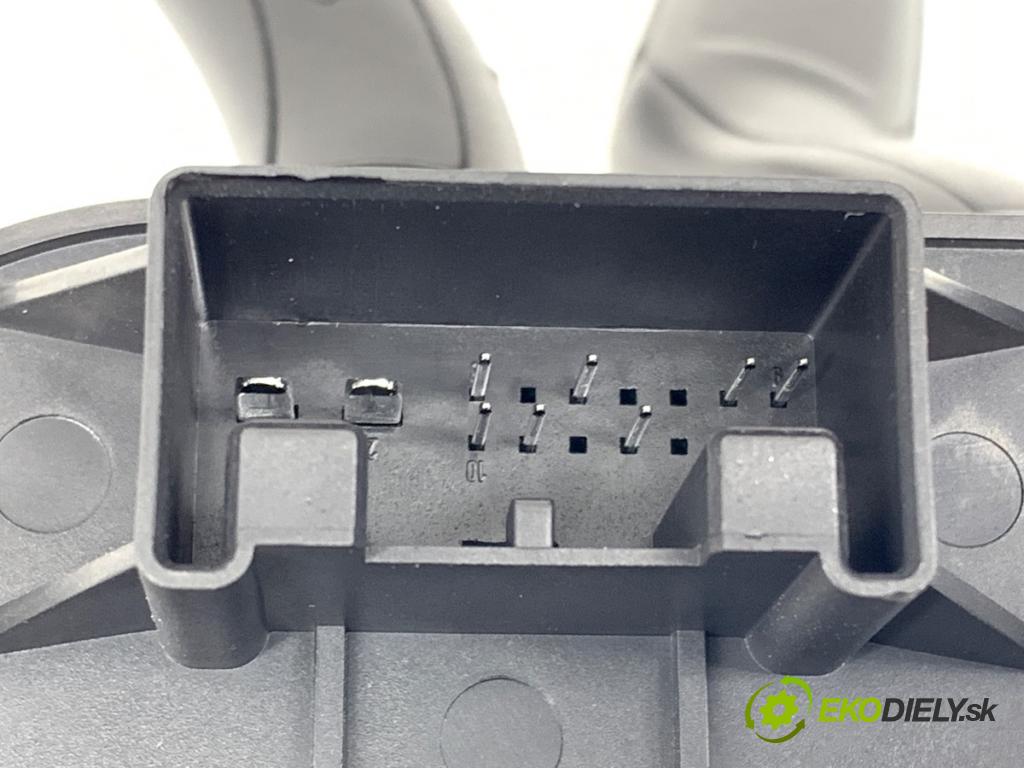 AUDI A6 C6 (4F2) 2004 - 2011    2.4 130 kW [177 KM] benzyna 2004 - 2008  Prepínač kombinovaný 4F0953549A (Prepínače, spínače, tlačidlá a ovládače kúrenia)