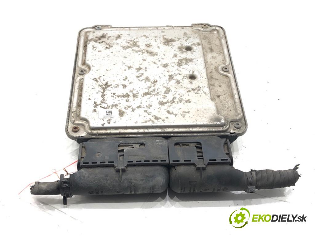 VW TIGUAN (5N_) 2007 - 2018    1.4 TSI 4motion 110 kW [150 KM] benzyna 2007 - 2018  riadiaca jednotka Motor 03C906032T 0261S04011 (Riadiace jednotky)