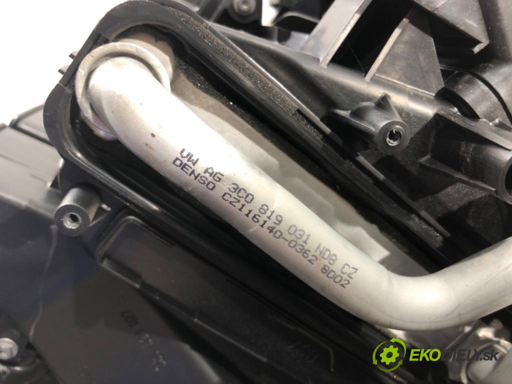 VW TIGUAN (5N_) 2007 - 2018    1.4 TSI 4motion 110 kW [150 KM] benzyna 2007 - 2018  Výhrevné teleso, radiátor kúrenia  (Radiátor kúrenia)