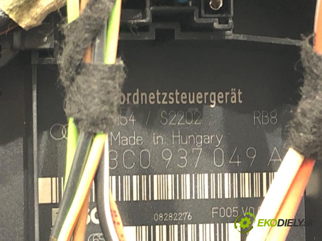 VW TIGUAN (5N_) 2007 - 2018    1.4 TSI 4motion 110 kW [150 KM] benzyna 2007 - 2018  Modul komfortu 3C0937049A (Moduly komfortu)